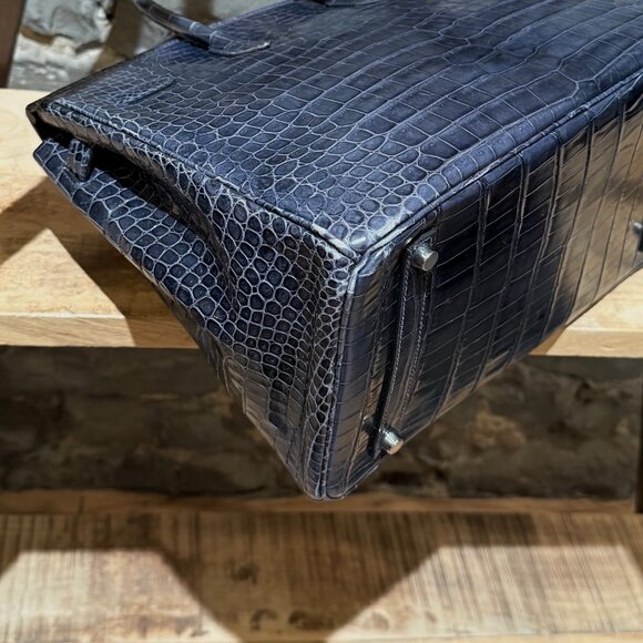 Hermès 2010 Brighton Blue Shiny Porosus Crocodile Birkin 35 Bag - Picture 13 of 16